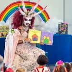 Continúa el adoctrinamiento LGTBI: El Ayuntamiento de Terrassa organiza un taller de travestismo y “drag queens” para niños