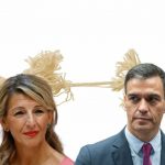 el futuro de la izquierda representada por yolanda y sanchez pende de un hilo