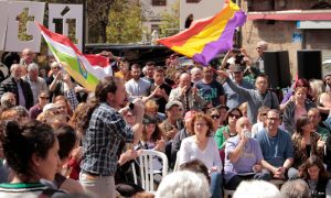 Del complejo identitario al negacionismo activo de la izquierda