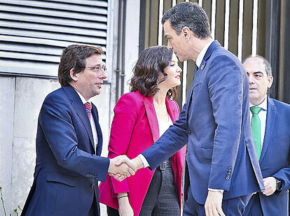 Almeida el aprendiz de Sánchez