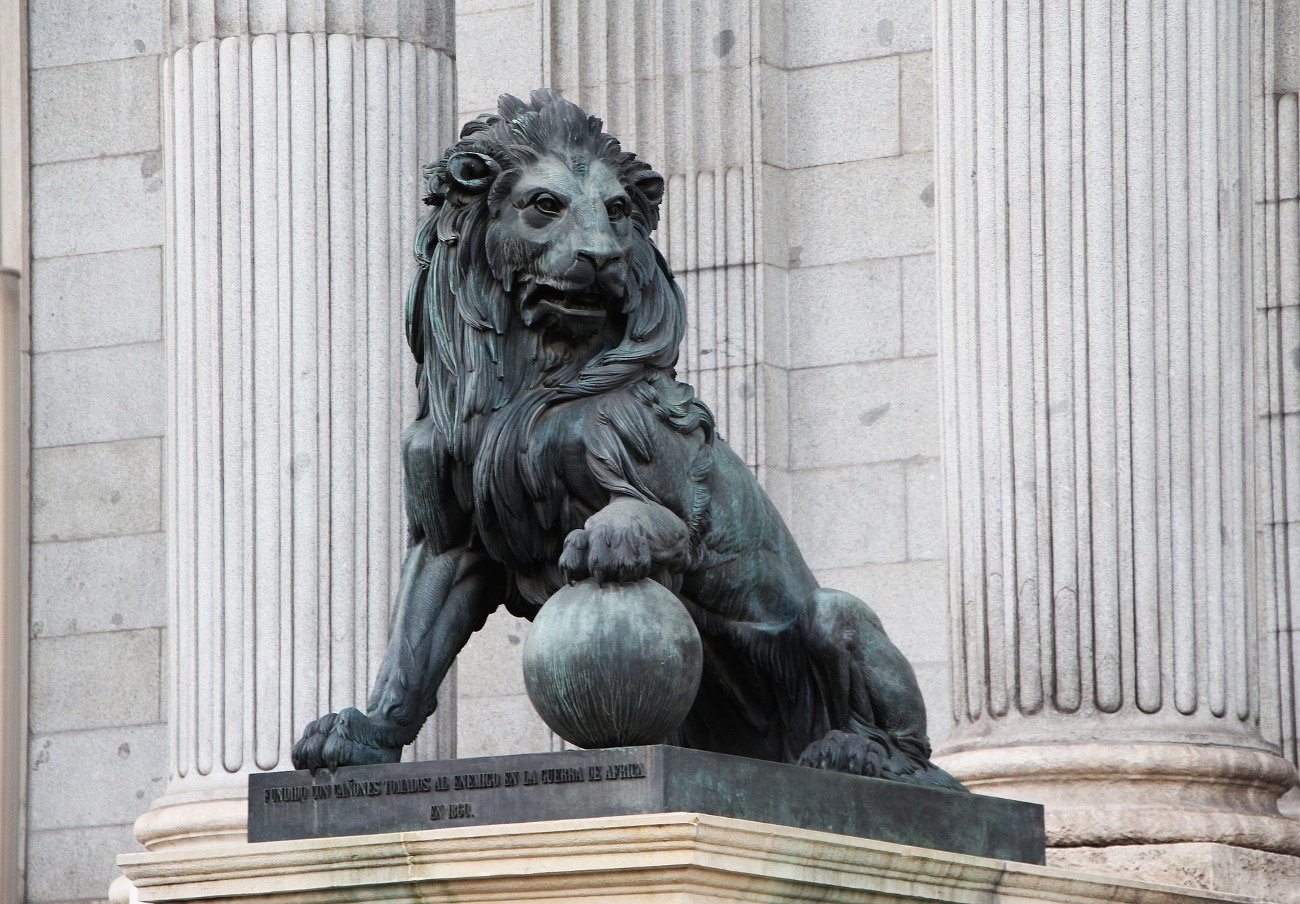 Democracia: la penúltima trampa de los saqueadores