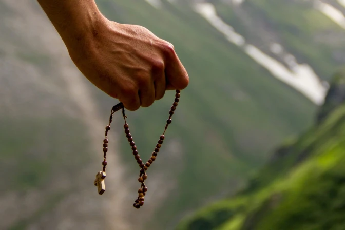 Askabide y el rezo del rosario