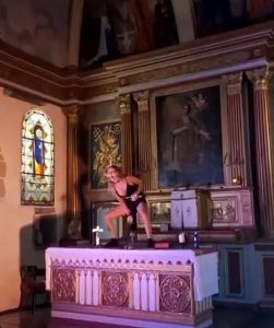 escarnio anticristiano