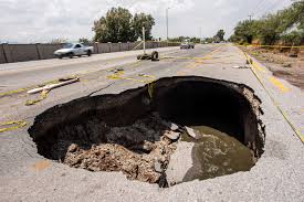 peligroso estado de las carreteras