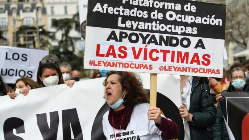 Frente Cívico contra la okupación