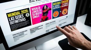 El País oculta los escándalos de Sánchez en portada
