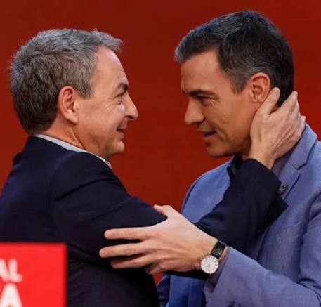 Sánchez marca distancias con Zapatero