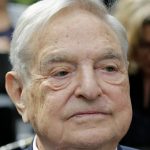 El especulador financiero George Soros durante un foro globalista de fronteras abiertas.