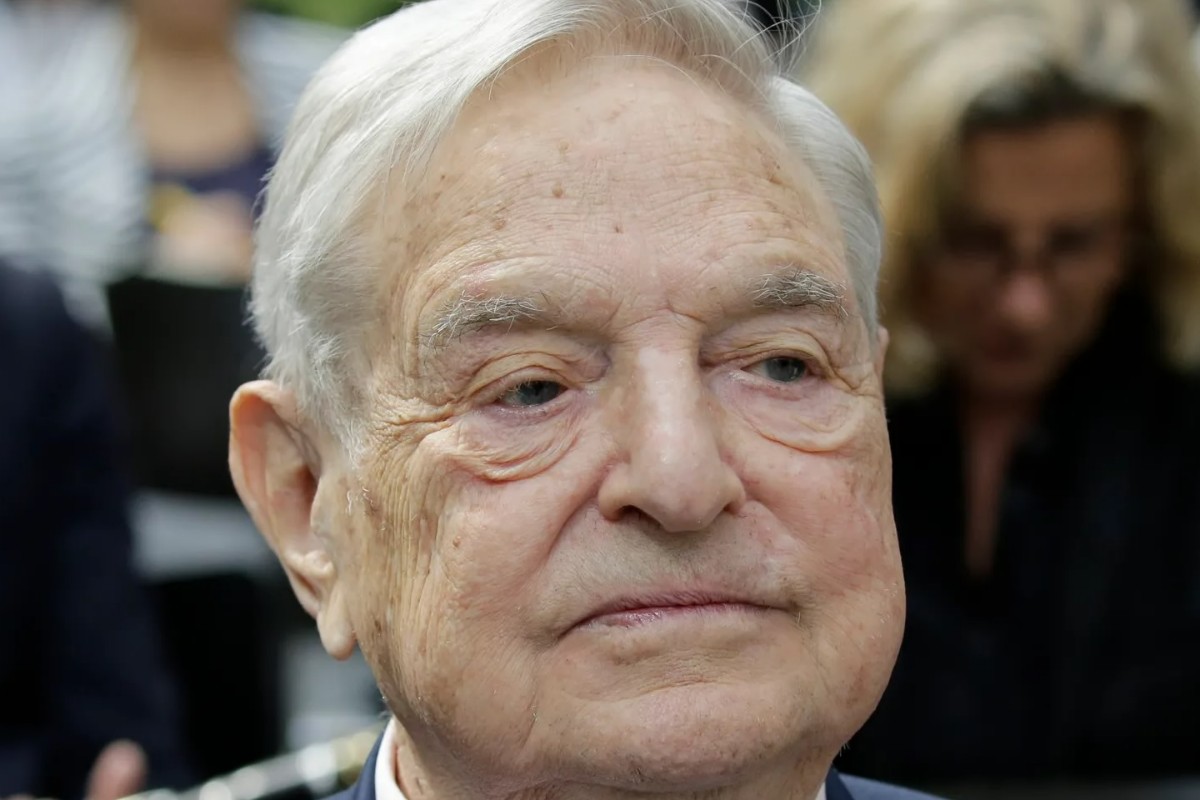 El especulador financiero George Soros durante un foro globalista de fronteras abiertas.