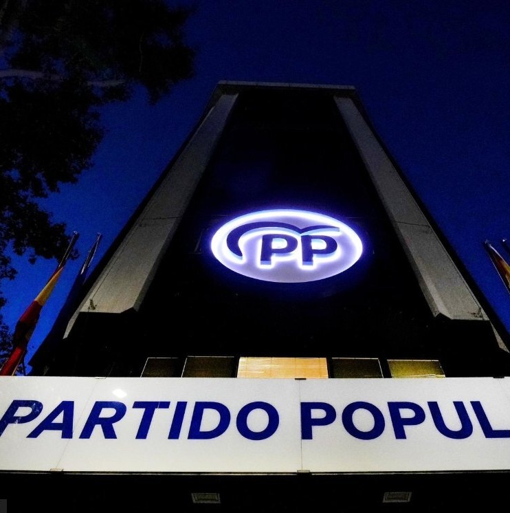 Fachada de la sede del Partido Popular en la calle Génova